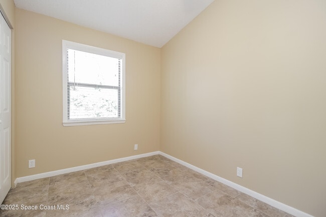Building Photo - 4525 Sugartown St