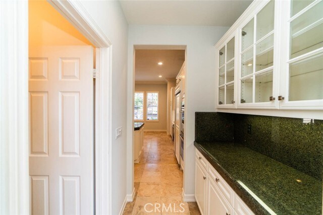 Building Photo - 7 Camellia