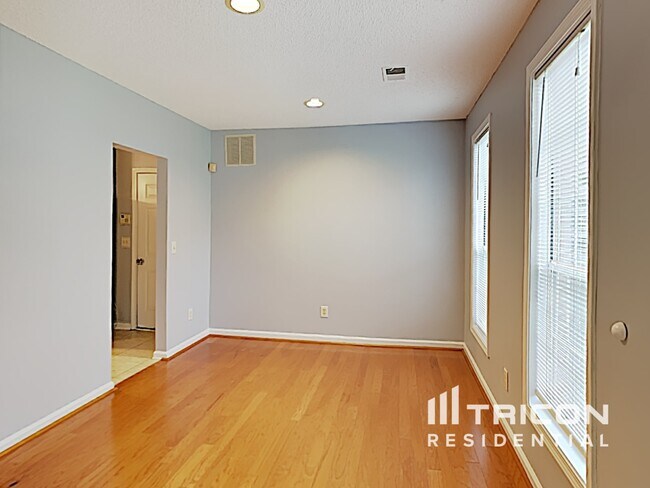 Building Photo - 4533 Peppermill Pl
