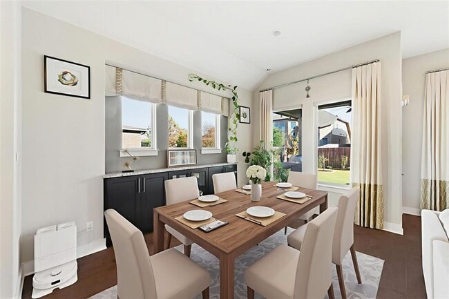 Building Photo - 108 Leon Loop