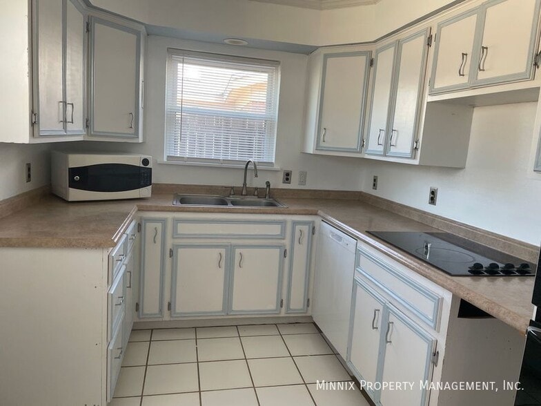 Building Photo - 1813 Mc Donald St