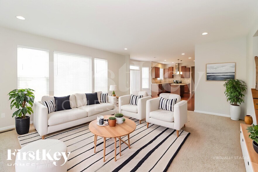 Building Photo - 1439 Woodbury Glen Dr