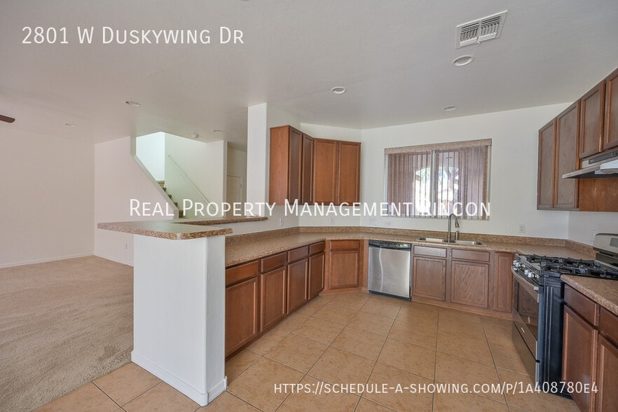 Building Photo - 2801 W Duskywing Dr