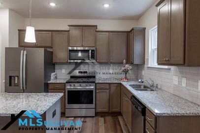 Building Photo - 8400 Jordan Meadow Dr
