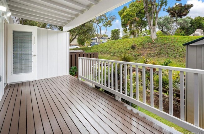 Building Photo - Beautiful Updated 3BR Unit!!