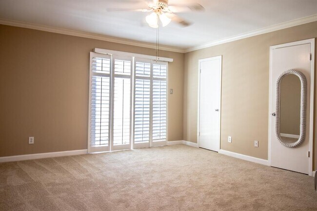 Building Photo - 14515 Wunderlich Dr