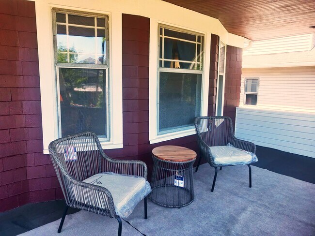 Front porch - 2508 E 124th St
