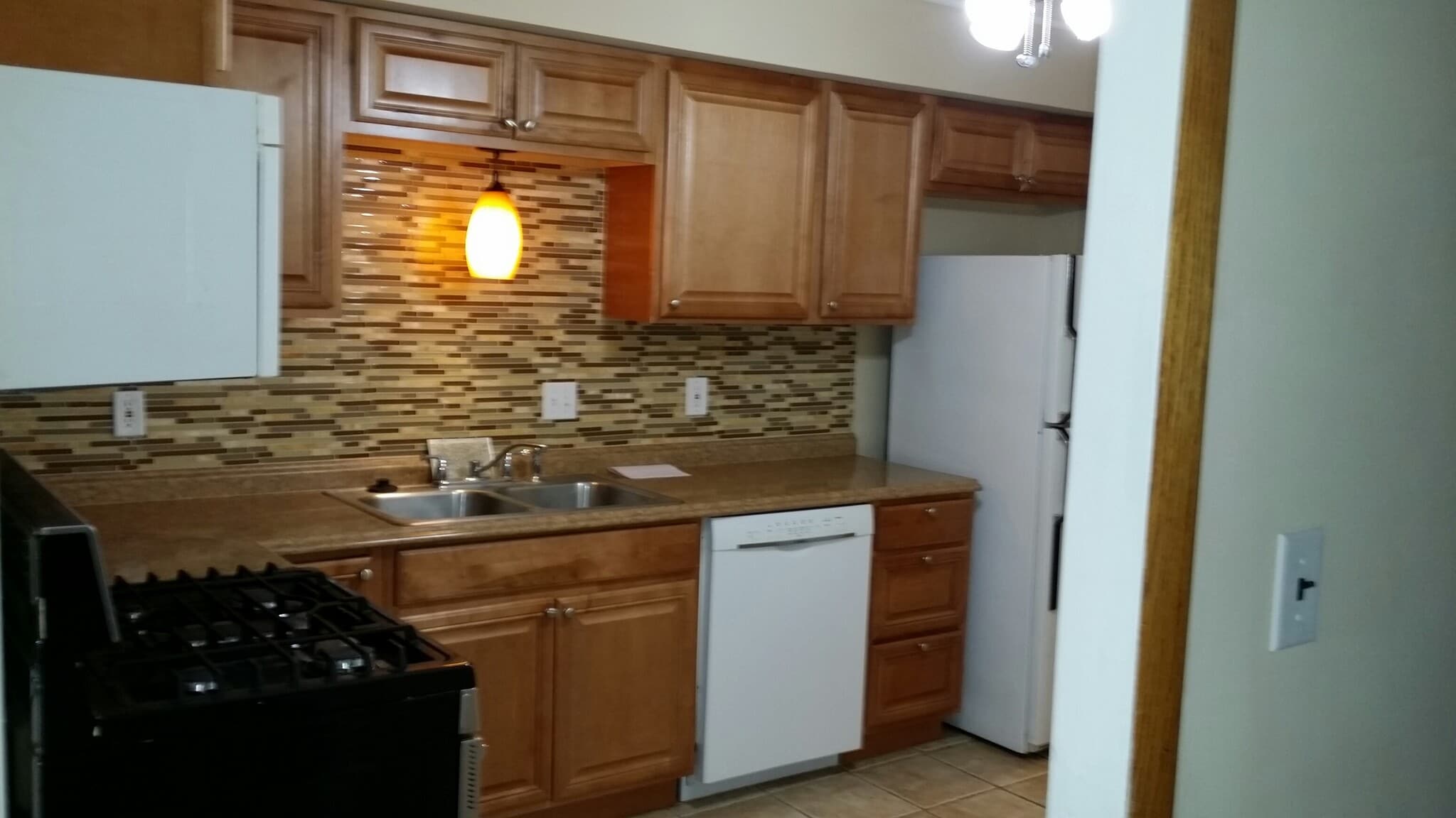 Building Photo - 361 Fox Village Ct