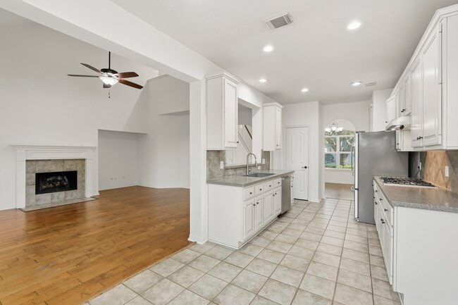 Building Photo - 3014 Northshire Ct