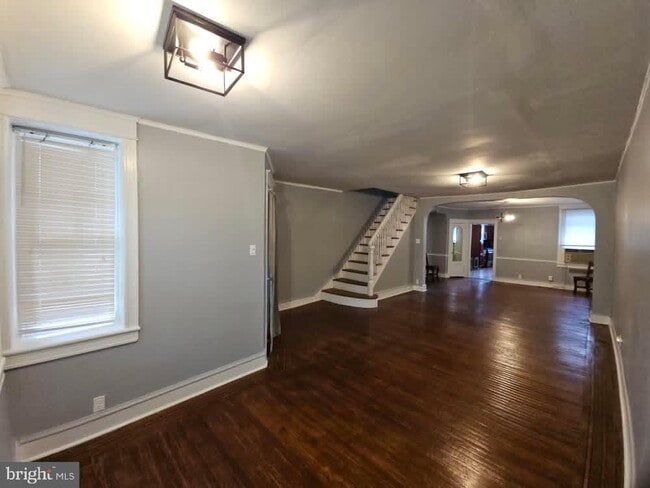 Building Photo - 5736 Woodcrest Ave