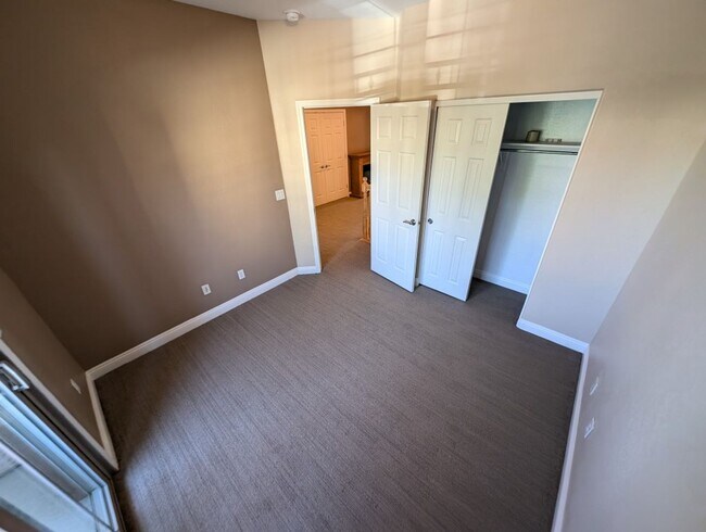 Building Photo - 9149 Tudor Park Pl