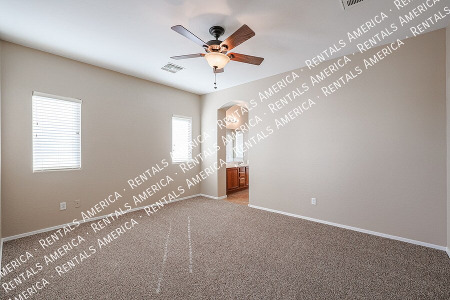 Building Photo - 17033 W Sonora St