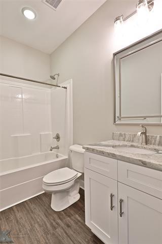 Building Photo - 302 Martis Way