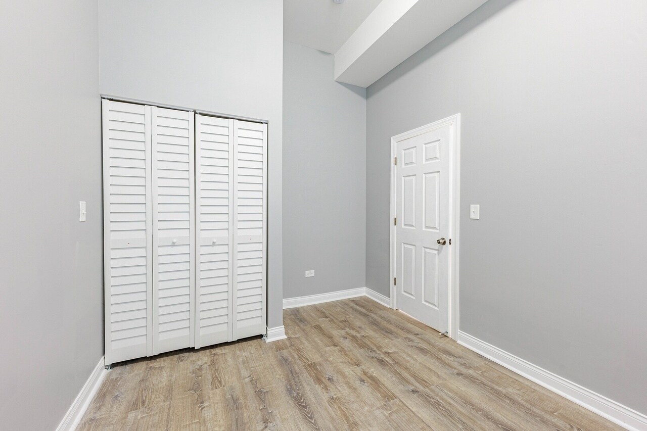 Building Photo - 2800 S Saint Louis Ave