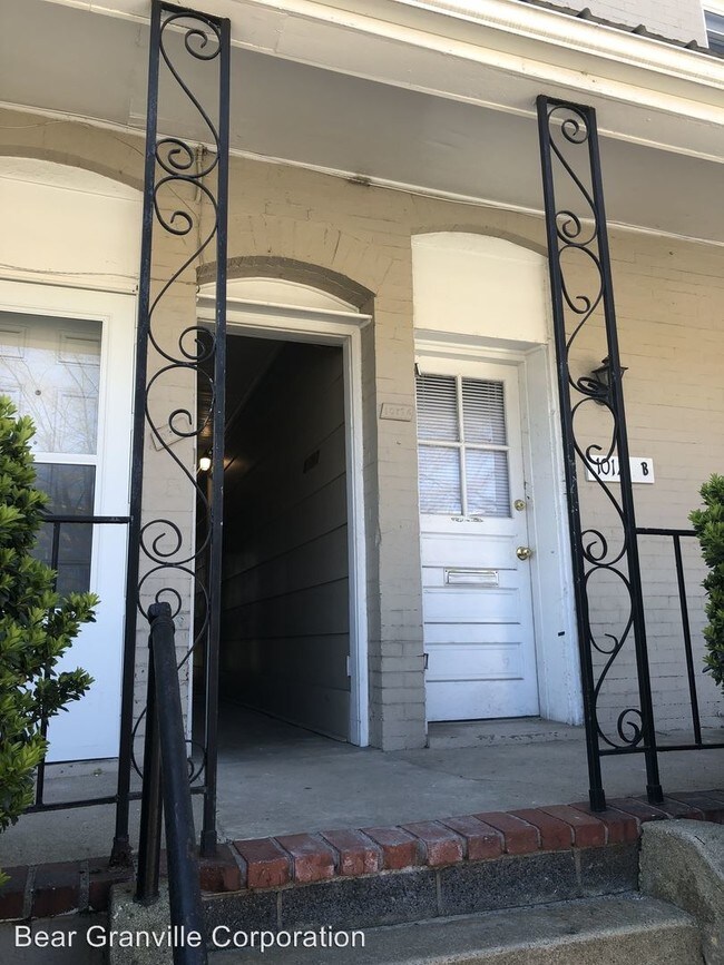 Building Photo - 1015 W Leigh St