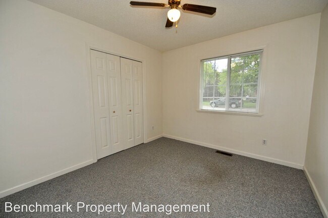 Building Photo - 4 br, 1 bath House - 224 S. 2nd Ave