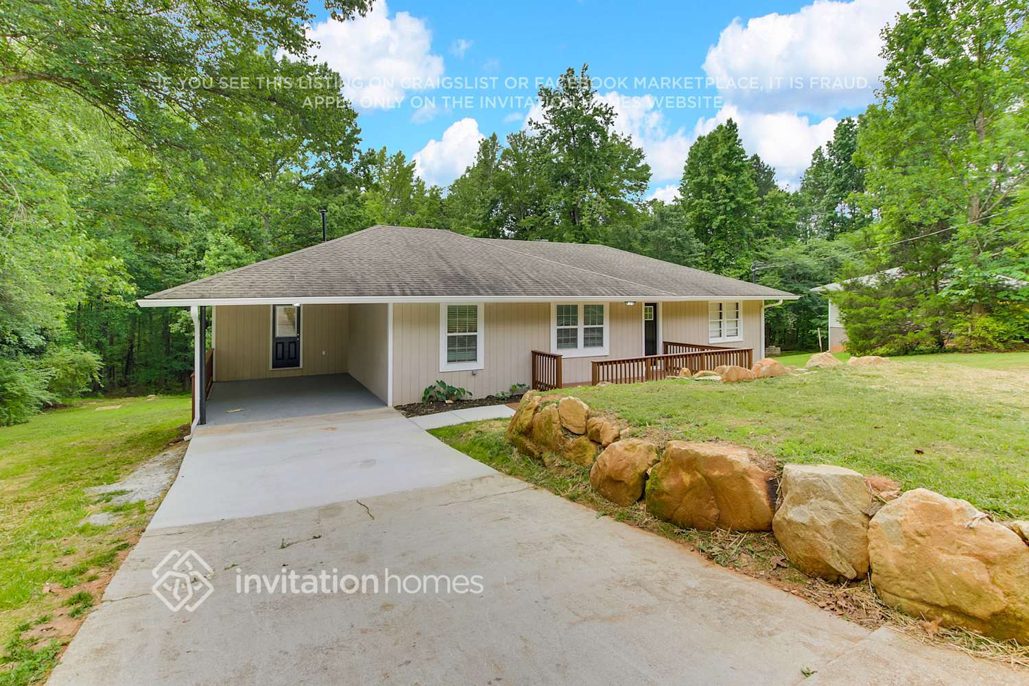 Building Photo - 2976 Flowers Dr