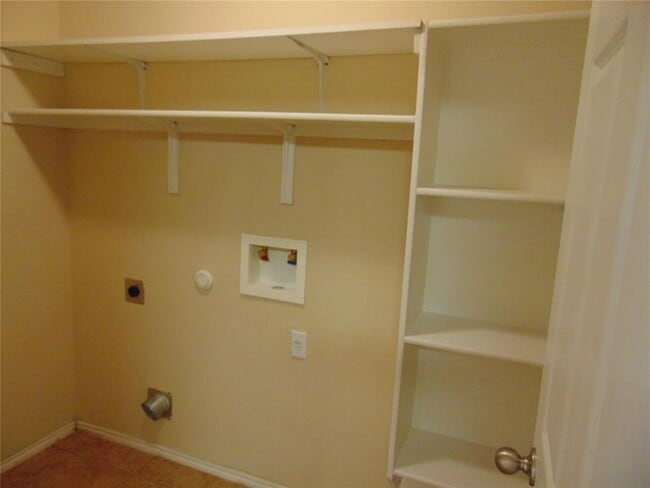 Building Photo - 251 Wolfberry Path