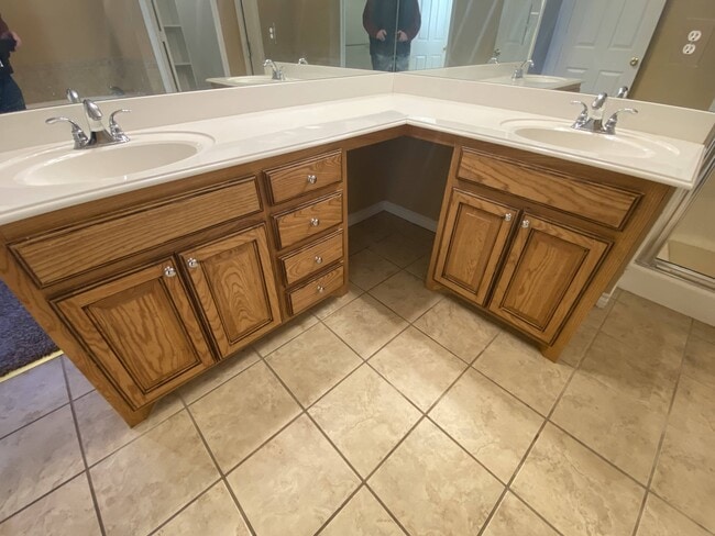 Building Photo - 6012 Remington N Cir