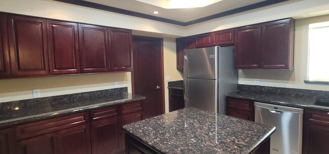 Building Photo - 79860 Fiesta Dr