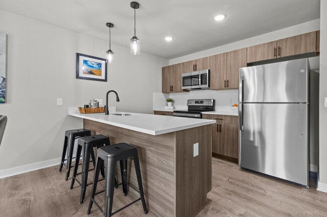 Building Photo - Ivy Townhomes