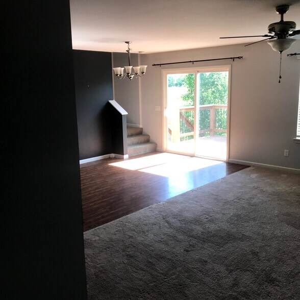 Building Photo - 126 Shire Dr