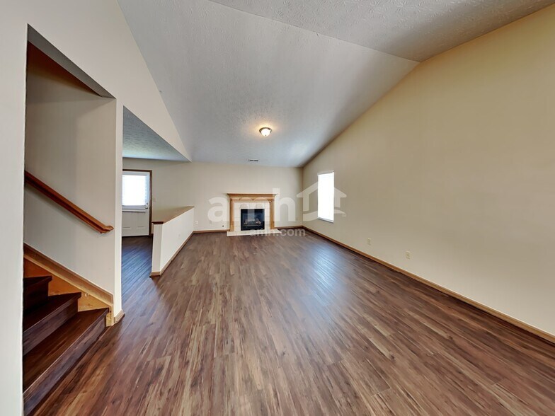 Building Photo - 3862 Liriope St