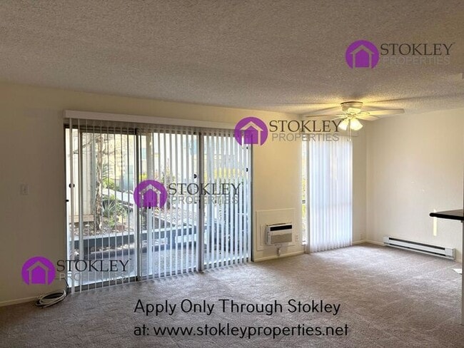 Building Photo - 1036 Oak Grove Rd