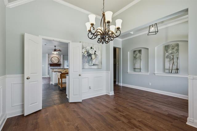 Building Photo - 3421 Beekman Dr