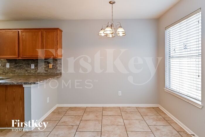 Building Photo - 28914 Stone Fox Dr