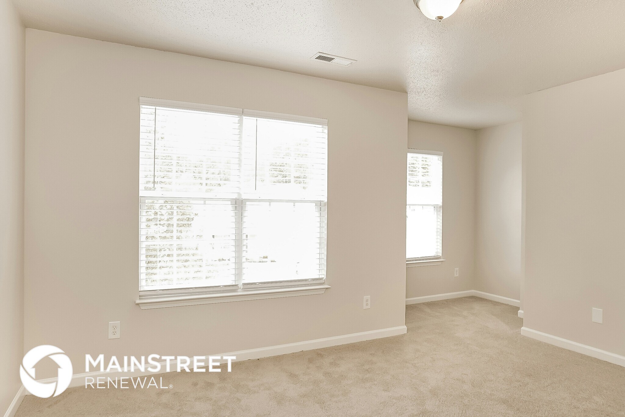 Building Photo - 4656 Chapel Ridge Dr