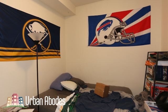 Building Photo - 1720 W Beach Ave