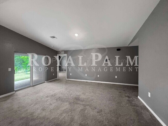 Building Photo - 3107 35th St W