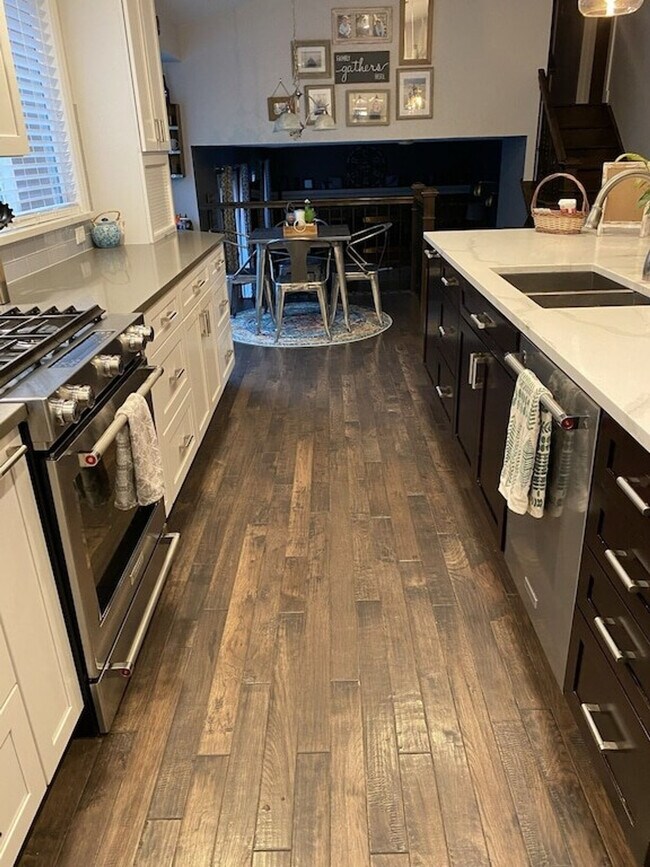 Building Photo - 3112 Rock Creek Dr