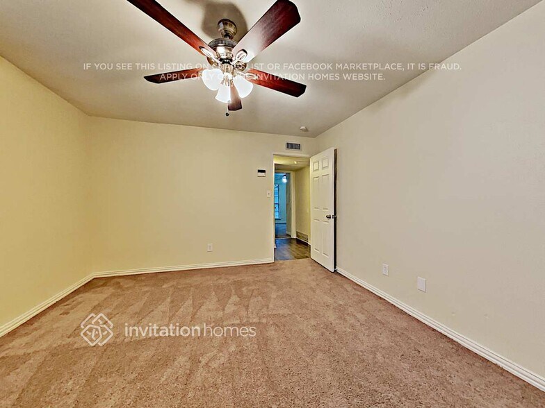 Building Photo - 6813 Curry Dr