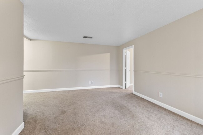 Building Photo - 3520 E Fall Creek Pkwy N Dr