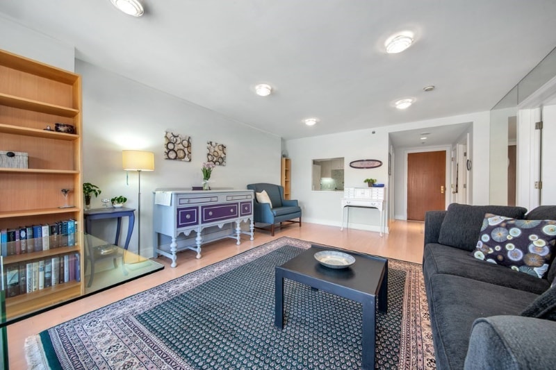 Building Photo - 83 Cambridge Pkwy