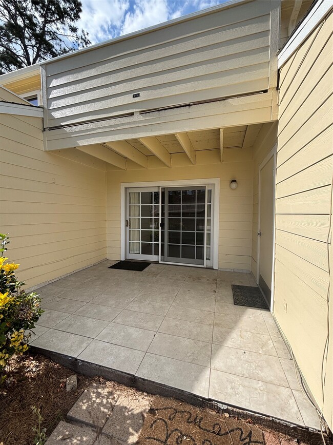 Building Photo - 14515 Wunderlich Dr