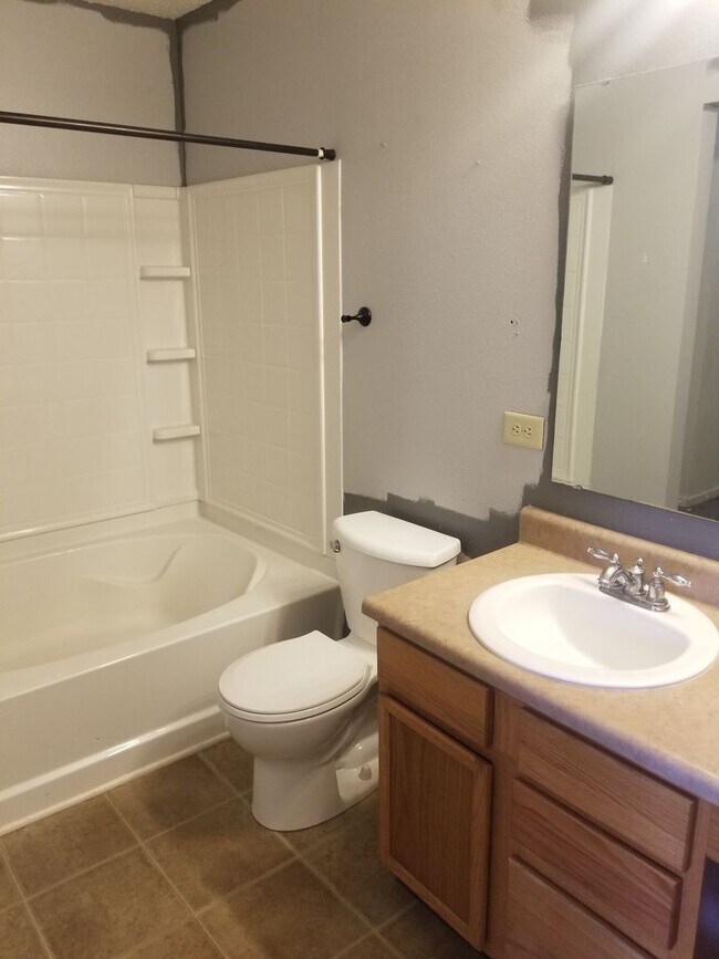 Building Photo - 2683 Soule Dr