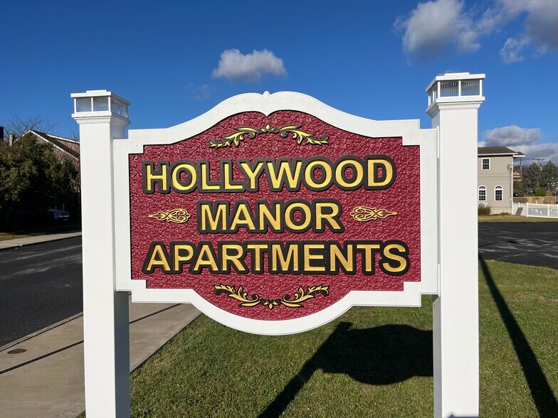 Building Photo - 535 S Wayne St