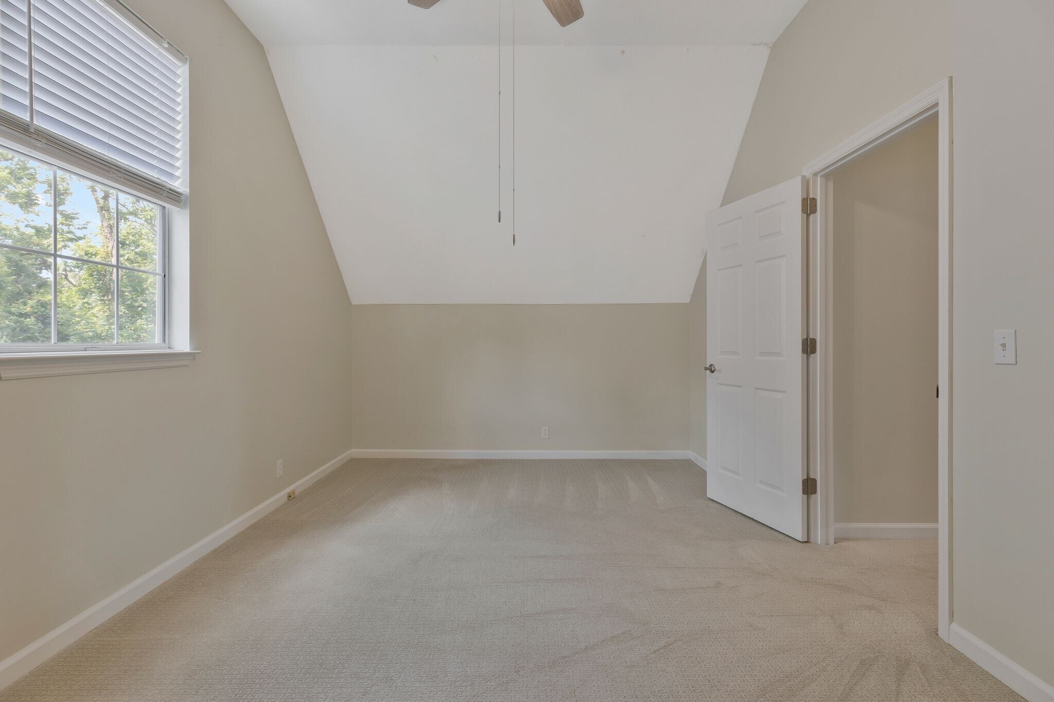 Building Photo - 5204 Catspaw Dr