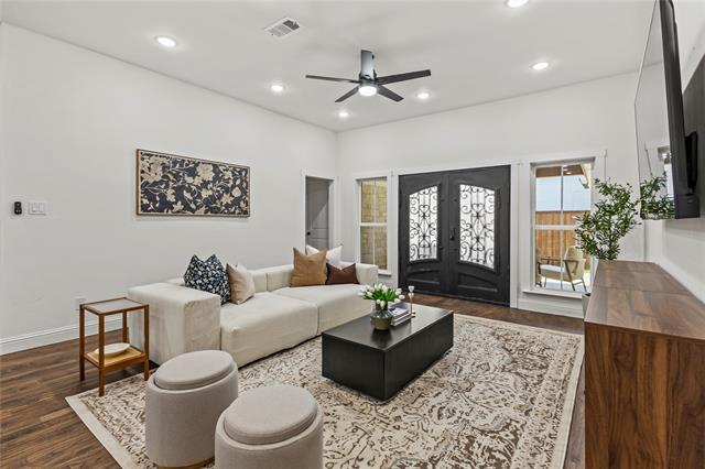 Building Photo - 13002 Halwin Cir