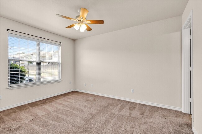 Building Photo - 109 Bolero Way