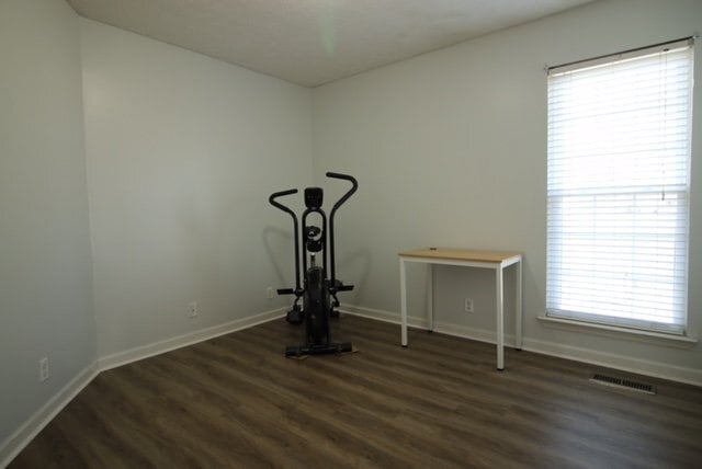 Building Photo - Available September 1st - This Home is Wai...