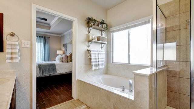 Building Photo - 26207 Lost Creek Way