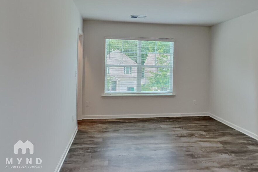 Building Photo - 1037 Jaxson Terry LN