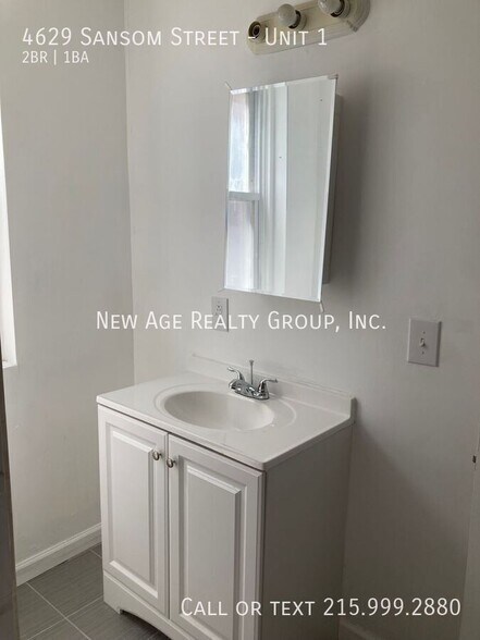 Building Photo - 4629 Sansom St