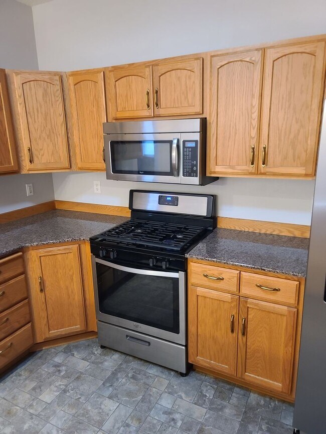 Building Photo - Gorgeous Medical Lake Home Near Fairchild AFB! - Coming Soon!