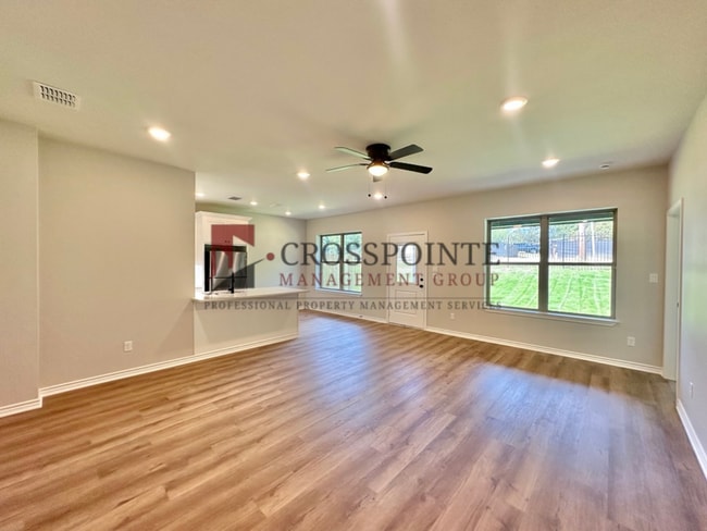 Building Photo - Tour Today! New Construction 4 Bed 2 Bath Triplex!