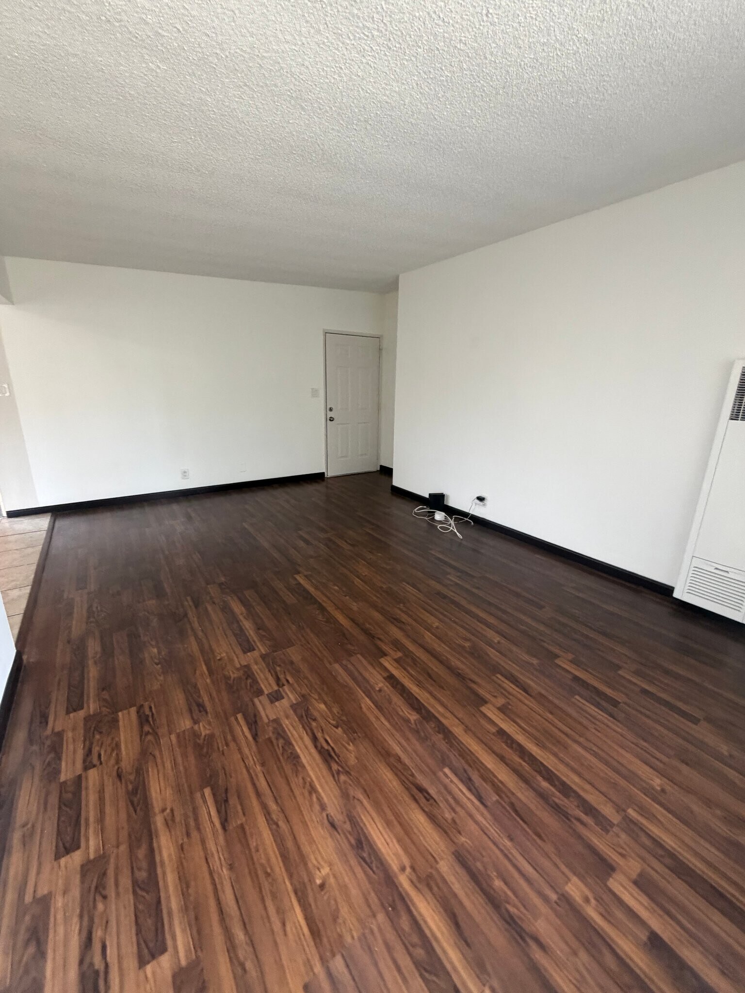 Building Photo - 824 Glenway Dr